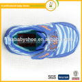 Baby-Mädchen-Schuhe Zeit begrenzter Flecken Tpr 2015 Großhandels-China-Kind-Schuh-neuer Art-preiswerter Unisex-Säuglingsbaby-Form-Art- und Weisekind